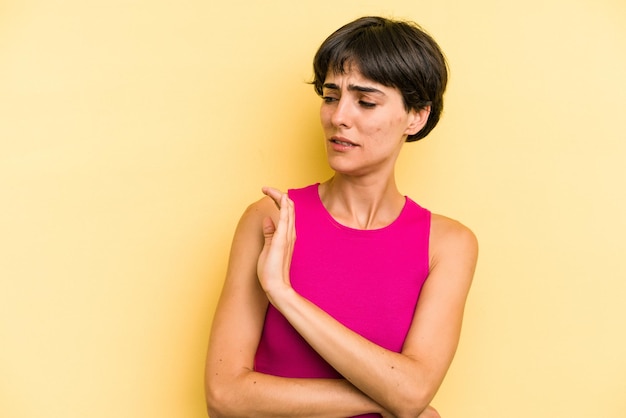 Jak rozpoznać zapalenie stożka rotatorów i jego objawy?