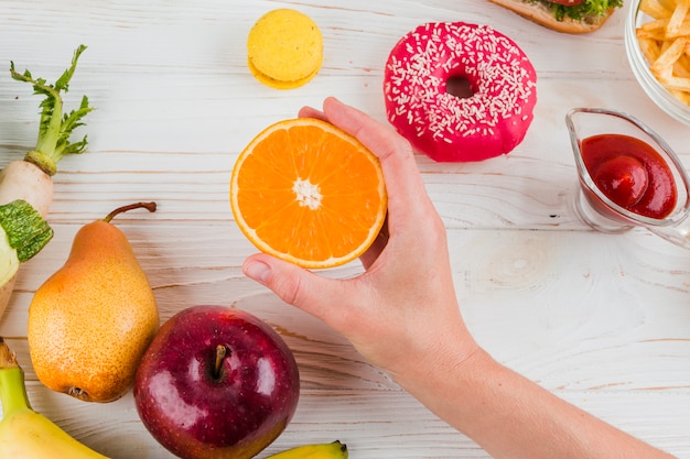 Co obniża cholesterol dieta i jak wpływa na zdrowie?